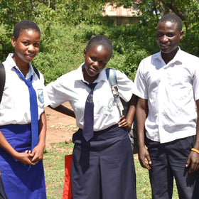 Donate to Sponsor a Child 7th Grade & Up